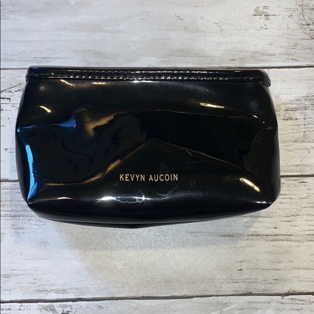 Kevyn Aucoin makeup bag
